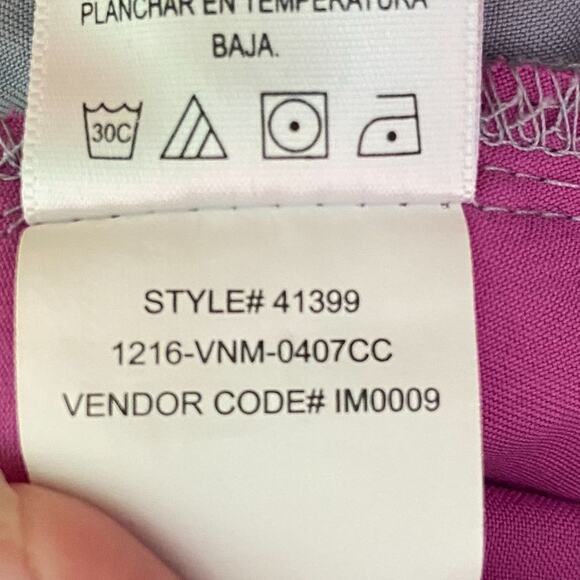 Greys Anatomy Scrub Top XS Womens Pocket Modern Fit Mock Wrap Soft Comfort - Picture 8 of 9